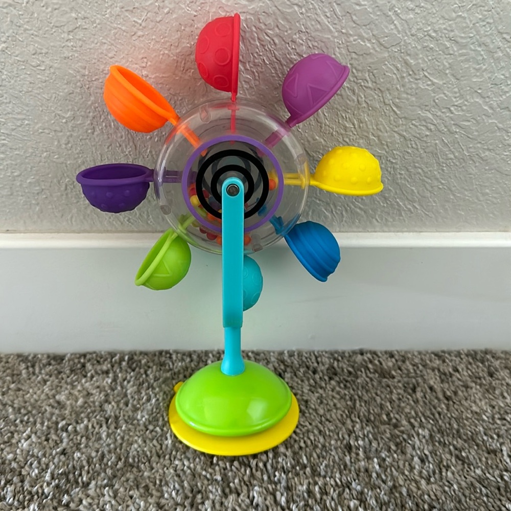Sassy whirling waterfall suction bath toy